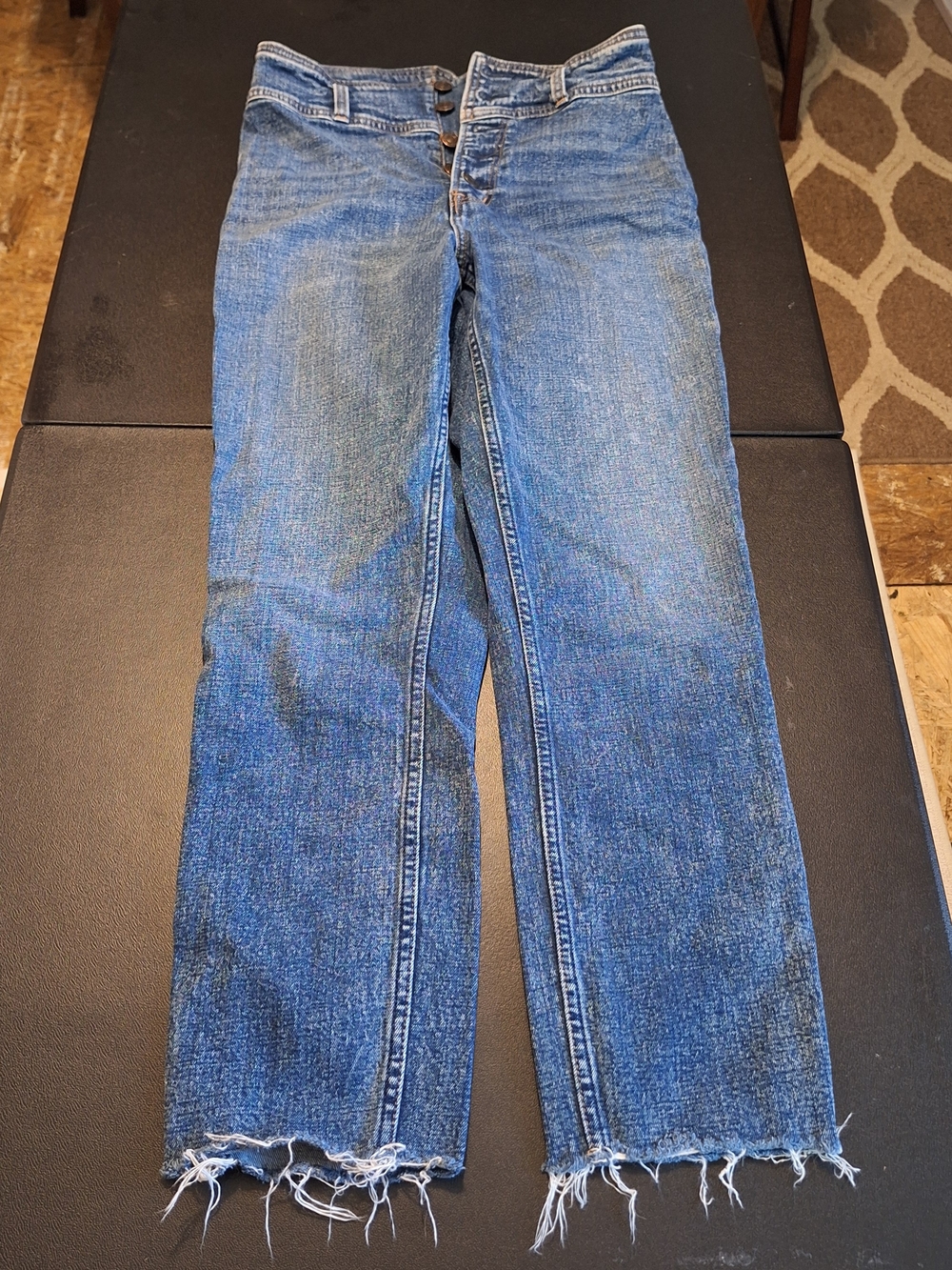 Abercrombie & Fitch Distressed High-Rise Jeans in Blue